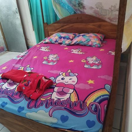 Agus Family Homestay Labuan Bajo Eksteriør bilde