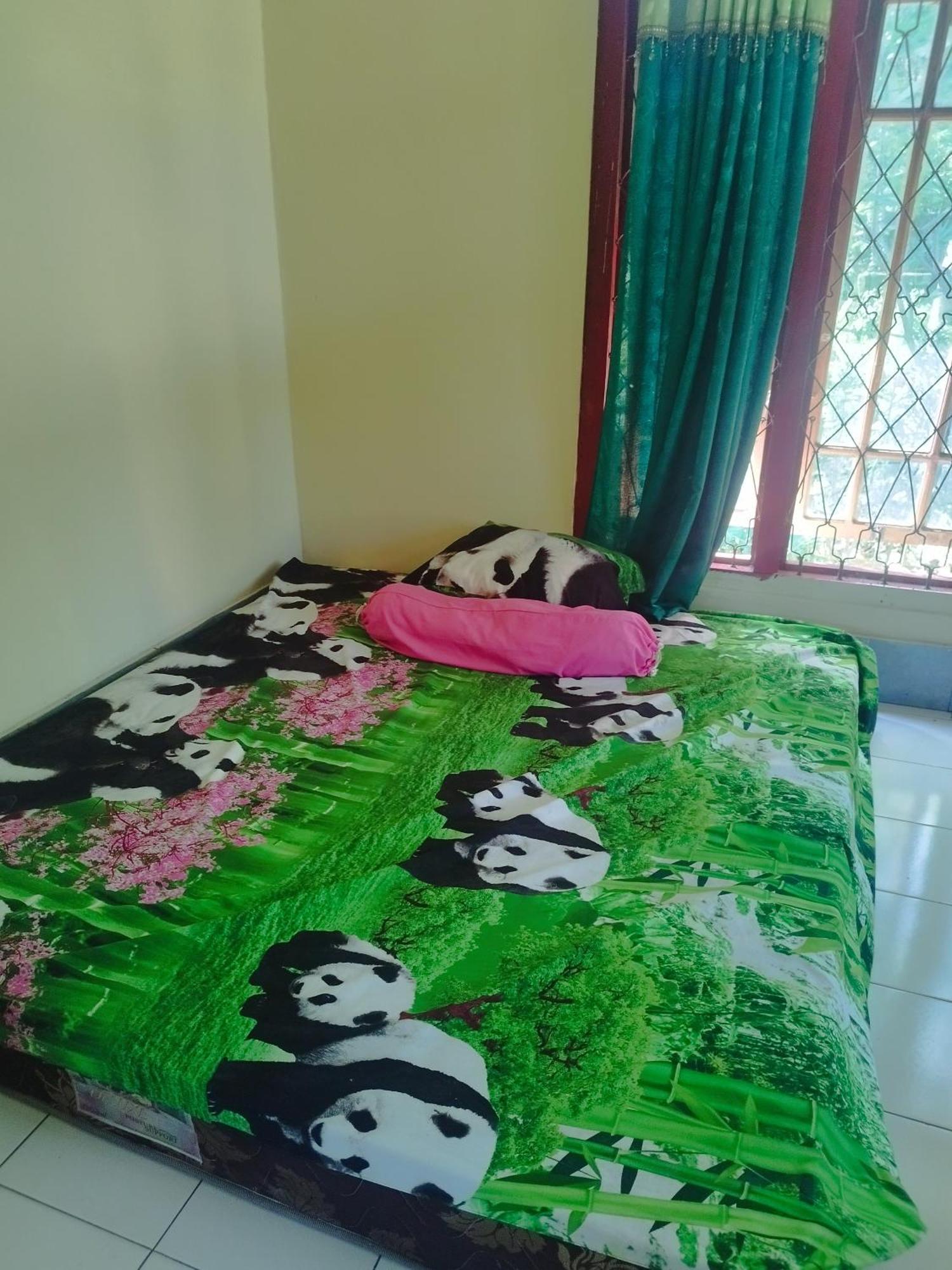 Agus Family Homestay Labuan Bajo Eksteriør bilde